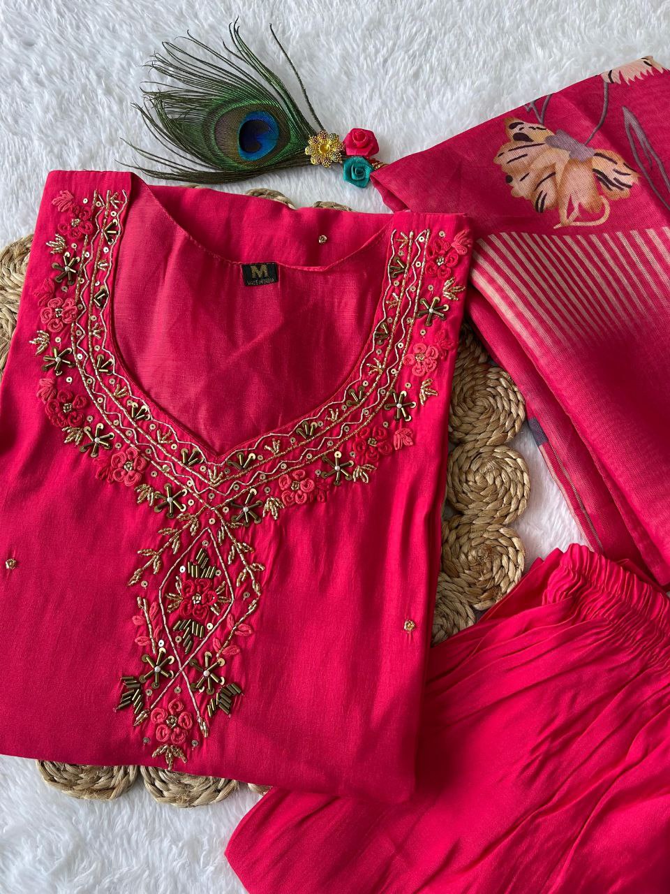 this ­­­­kurti product available in Fancy Premium Roman Silk fabric with hot pink color