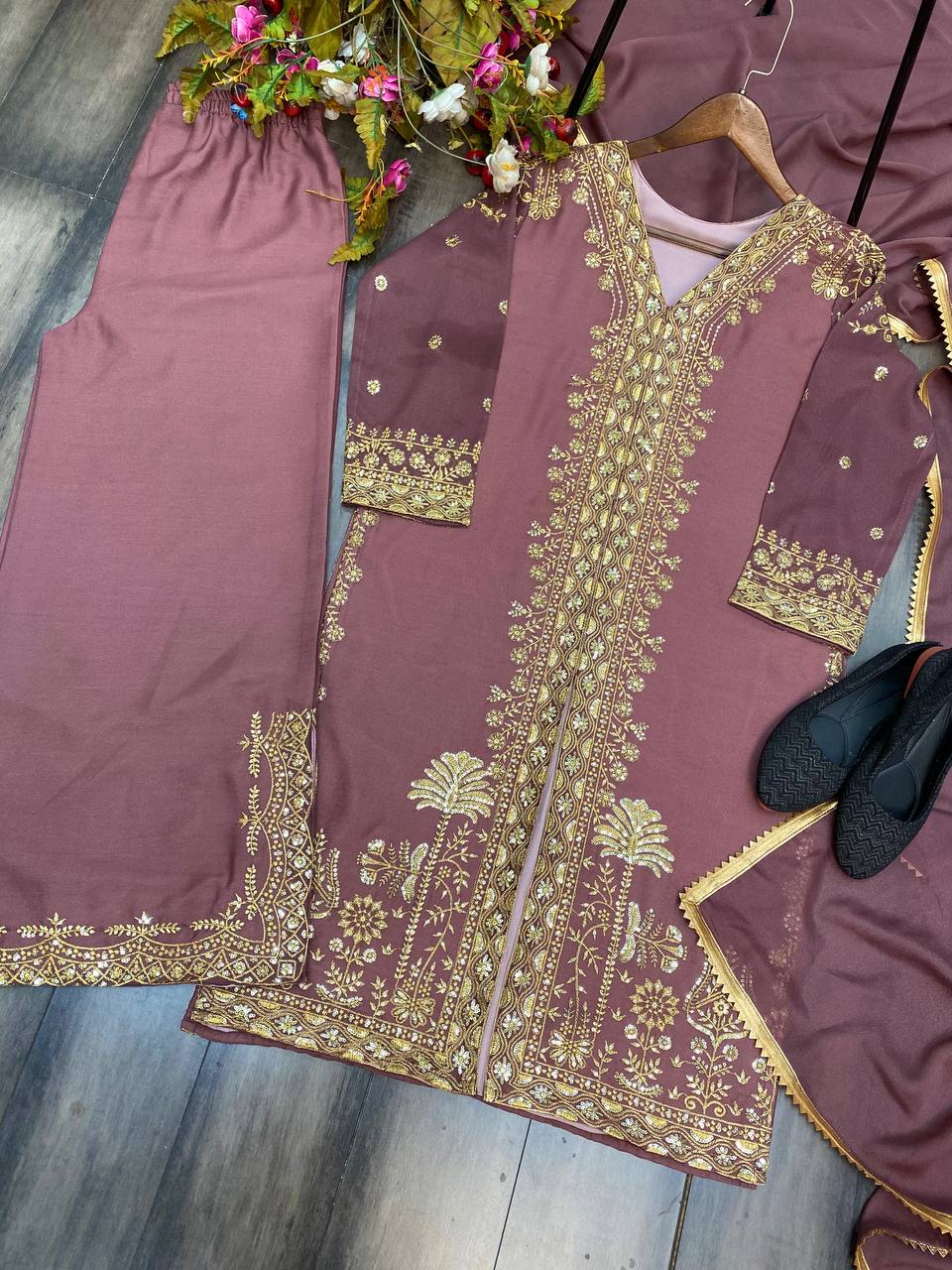  this ­­­­kurti product available in Fancy Georgette fabric  with sequence work 