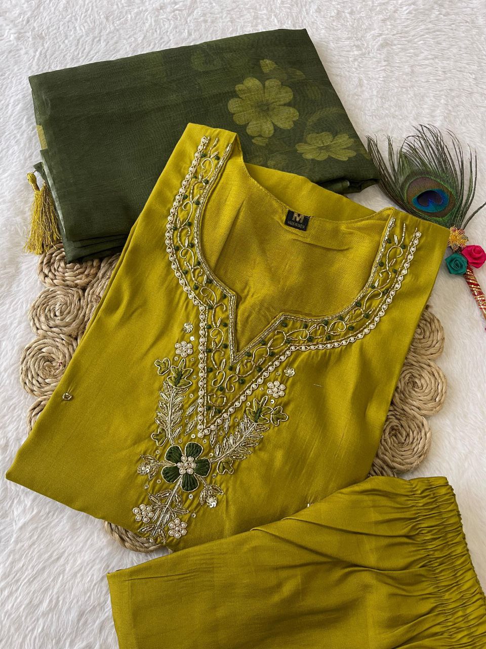 this ­­­­kurti product available in Fancy Premium Roman Silk fabric with printed dupatta