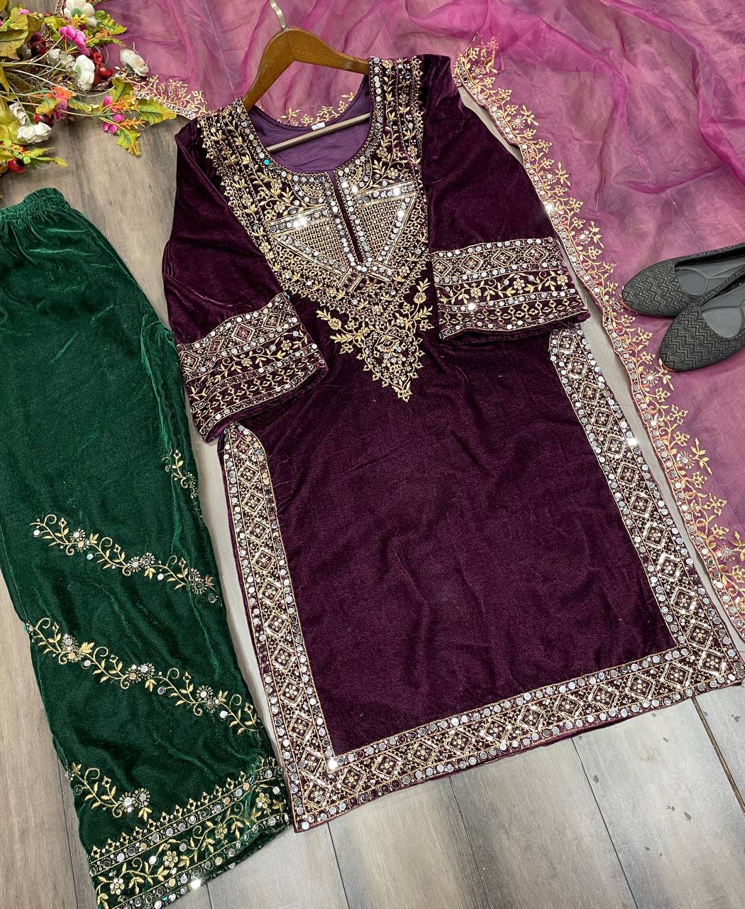 this ­­­­kurti product available in Fancy Viscos Velvet fabric with mirror work